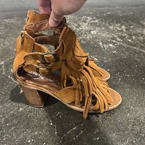 Jeffrey Campbell Western Revival Fringe Dodge Suede Stacked Heel Sandals 6.5 - Picture 3 of 11